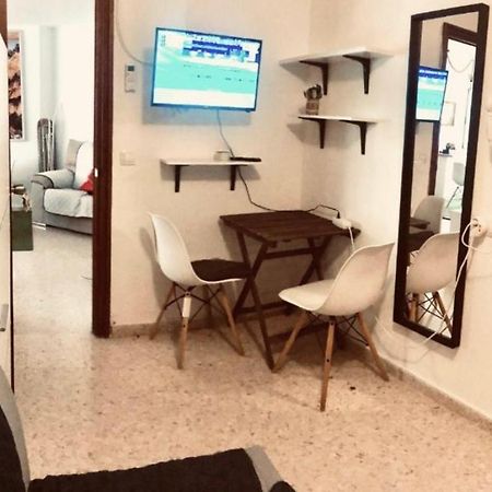 Low cost room Malaga Málaga Exterior foto
